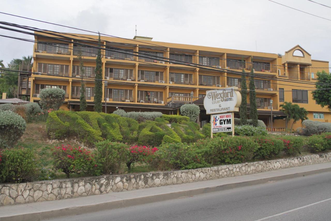 The Wexford Hotel Montego Bay Buitenkant foto